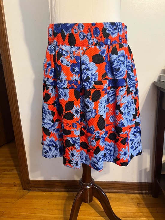 Anthropologie Dresses & Skirts - Anthropologie Floral A-Line Skirt in Coral and Blue